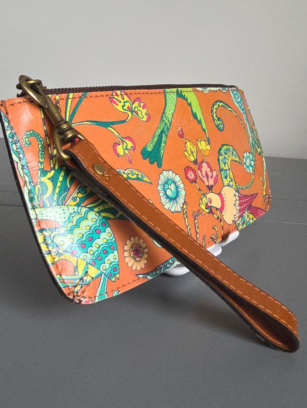 PATRICIA NASH Bird of Paradise Collection Orange Wristlet Clutch - Picture 2 of 9